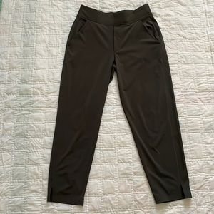 Athleta Brooklyn ankle pant olive green size 4P